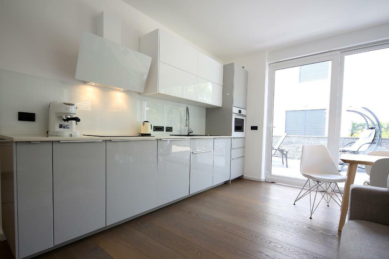 The View Luxury Apartment ดรามัลย์ ภายนอก รูปภาพ
