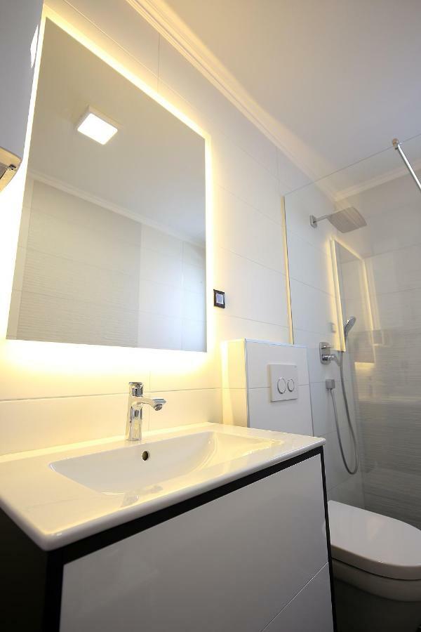 The View Luxury Apartment ดรามัลย์ ภายนอก รูปภาพ